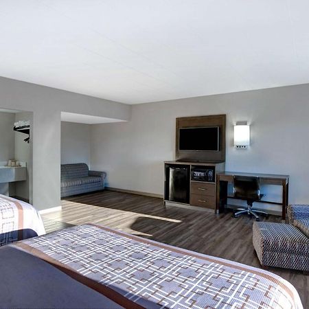 Motel 6 Burlington Dış mekan fotoğraf