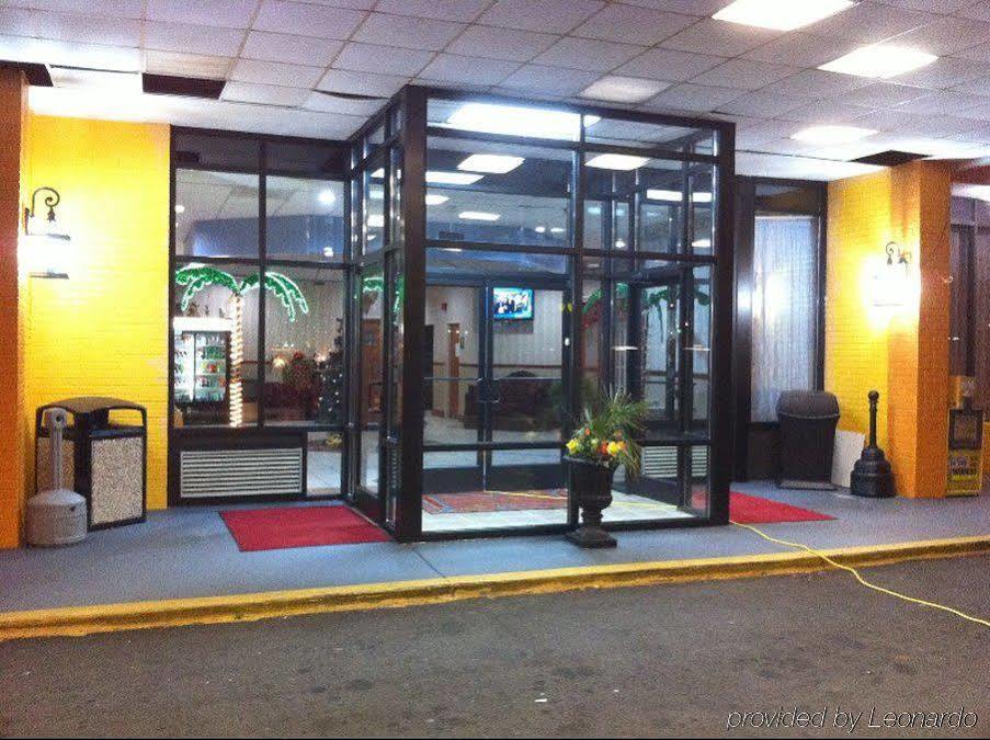 Motel 6 Burlington Dış mekan fotoğraf