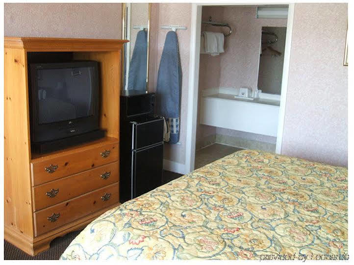 Motel 6 Burlington Dış mekan fotoğraf